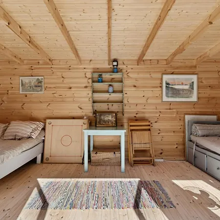 Дом отдыха And Forest Close To House *