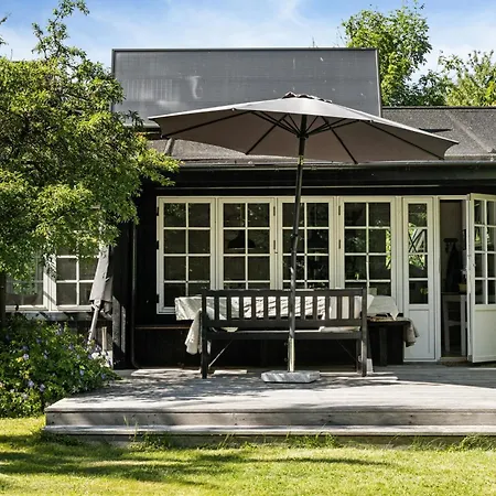 Дом отдыха And Forest Close To House Тисвиллелайе