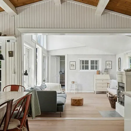 Дом отдыха And Forest Close To House Тисвиллелайе