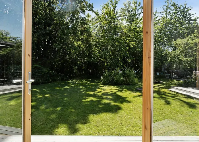 Hébergement de vacances And Forest Close To House *